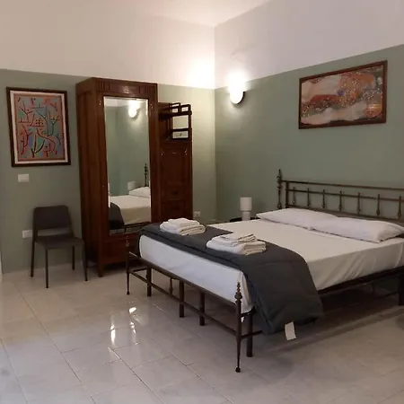 Santa Chiara Home Spaccanapoli-2
